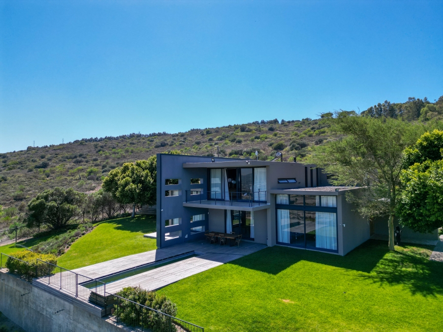 3 Bedroom Property for Sale in Stellenbosch Farms Western Cape